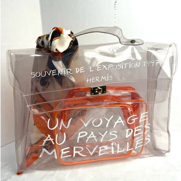 HERMES Vinyl Kelly Exhibition Tote Bag - Picture 11 of 13